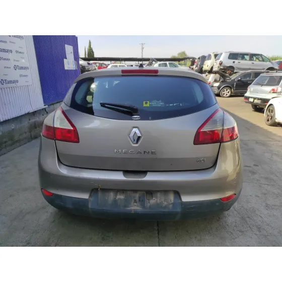 RENAULT MEGANE III BERLINA 5 P '2009 1.5 DCI DIESEL FAP ARENA