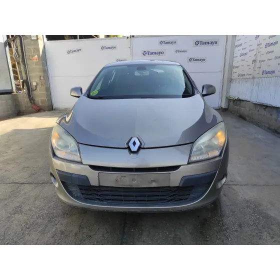 RENAULT MEGANE III BERLINA 5 P '2009 1.5 DCI DIESEL FAP ARENA