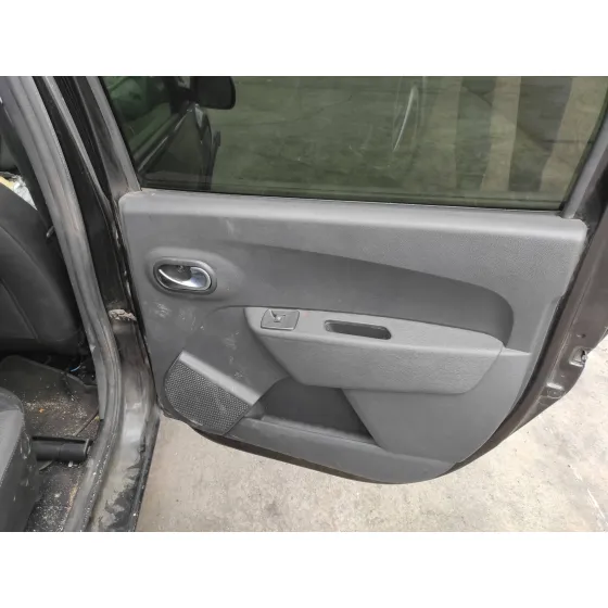 DACIA LODGY '2018 STEPWAY NEGRO