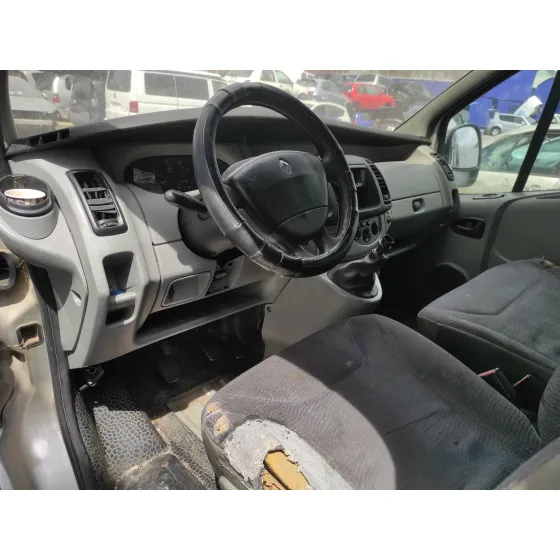 RENAULT TRAFIC CAJA CERRADA (AB 4.01) '2002 1.9 DIESEL BLANCO
