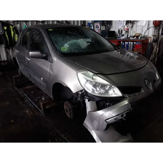 RENAULT CLIO III '2009 1.5 DCI DIESEL CAT DORAPLATA