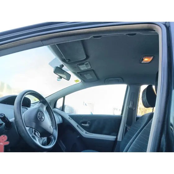 Toyota YARIS (_P9_) 2005