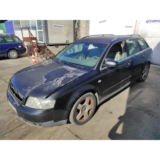 AUDI A4 AVANT (8E) '2002 2.5 V6 24V TDI NEGRO