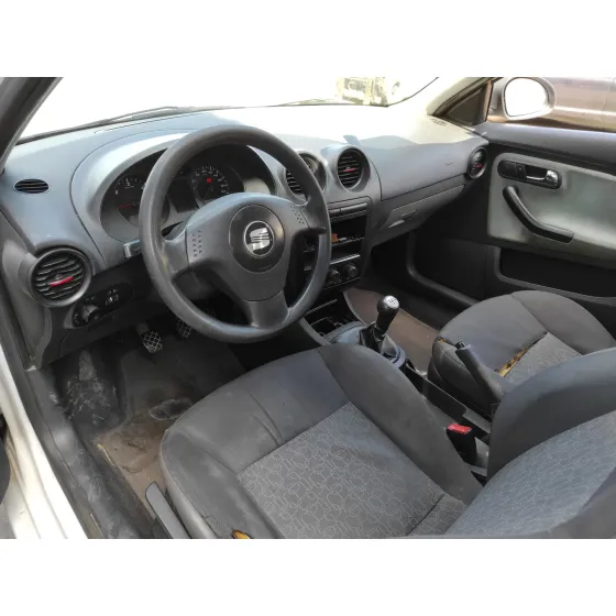 SEAT IBIZA (6L1) '2003 1.9 SDI BLANCO