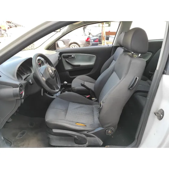 SEAT IBIZA (6L1) '2003 1.9 SDI BLANCO