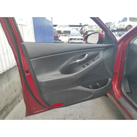 HYUNDAI I30 FASTBACK '2019 1.4 TGDI CAT ROJO
