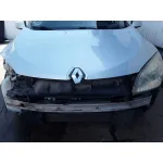 RENAULT MEGANE III BERLINA 5 P RENAULT MEGANE III BERLINA 5 P '2010 1.5 DCI DIESEL PLATA 2008