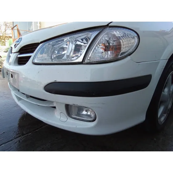 NISSAN ALMERA (N16/E) '2002 2.2 16V TURBODIESEL CAT BLANCO