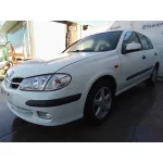 NISSAN ALMERA (N16/E) NISSAN ALMERA (N16/E) '2002 2.2 16V TURBODIESEL CAT BLANCO 2000