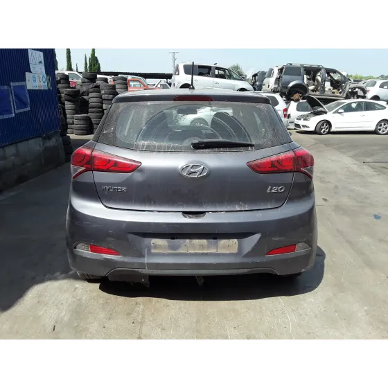 HYUNDAI I20 '2015 * GRIS