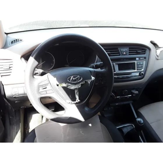 HYUNDAI I20 '2015 * GRIS