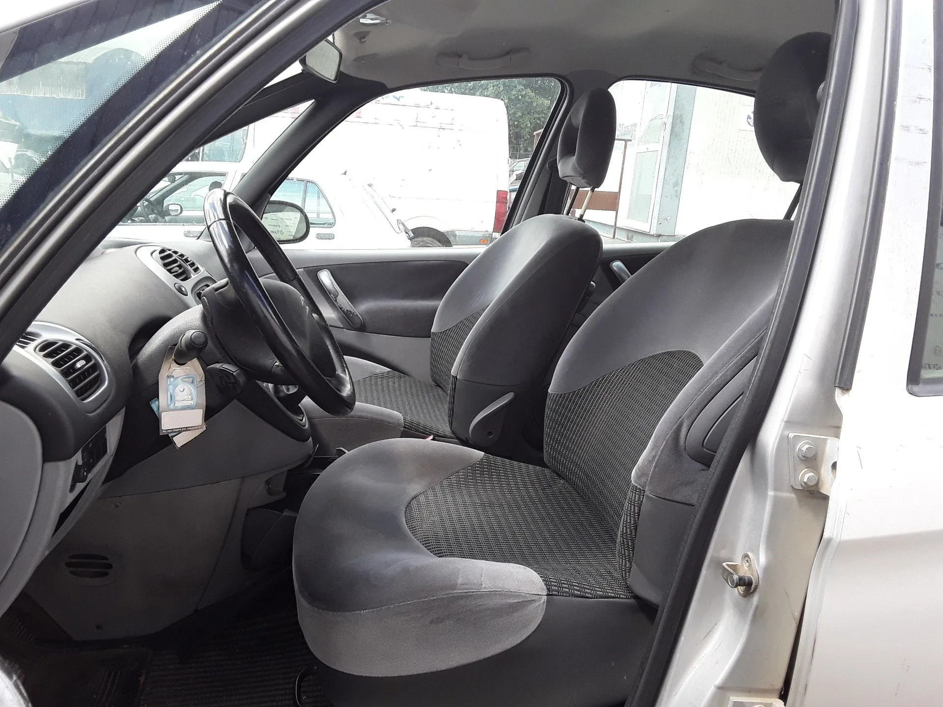 CITROEN XSARA PICASSO '2008 * PLATA