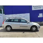 RENAULT MEGANE II FAMILIAR RENAULT MEGANE II FAMILIAR '2003 1.6 16V PLATA 2003