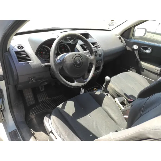 RENAULT MEGANE II FAMILIAR '2003 1.6 16V PLATA