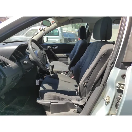 RENAULT MEGANE II FAMILIAR '2003 1.6 16V PLATA