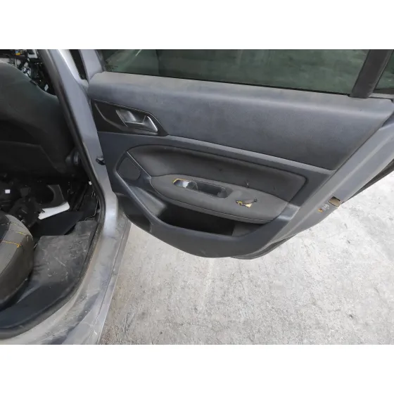 PEUGEOT 308 '2018 1.6 BLUE-HDI FAP PLATA