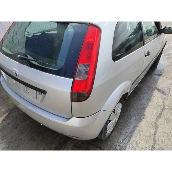 FORD FIESTA (CBK) '2004 1.4 16V CAT CAVA