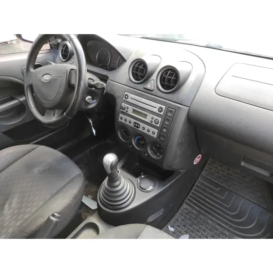 FORD FIESTA (CBK) '2004 1.4 16V CAT CAVA