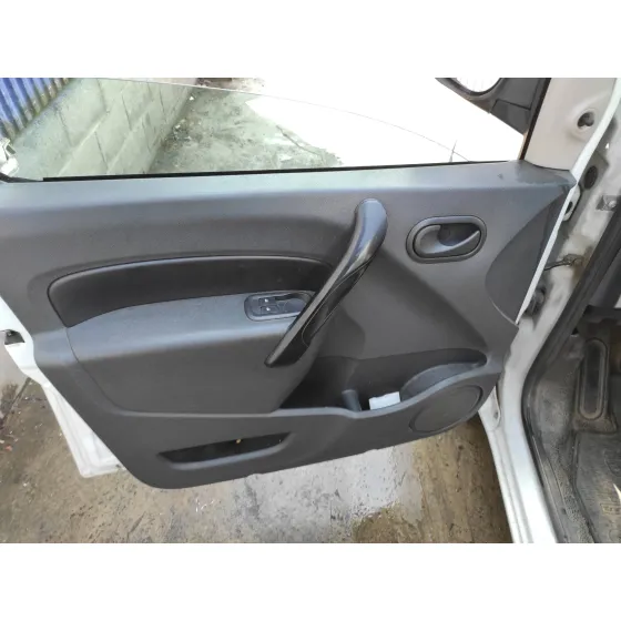 RENAULT KANGOO '2013 1.5 DCI DIESEL FAP BLANCO