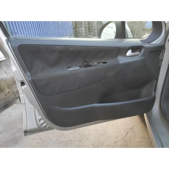 PEUGEOT 207 '2008 PLATA