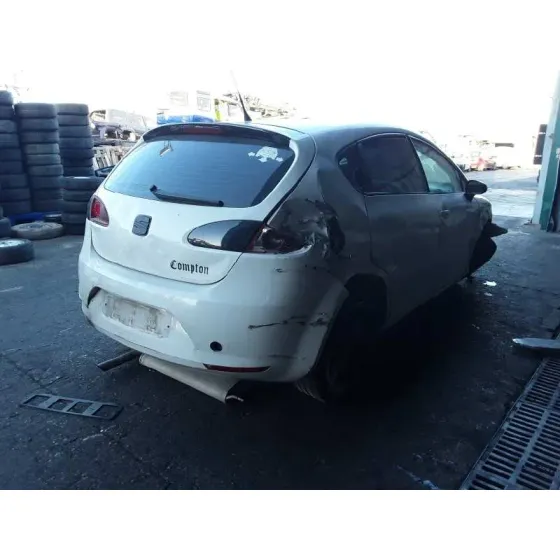 SEAT LEON (1P1) '2006 STYLANCE / STYLE BLANCO