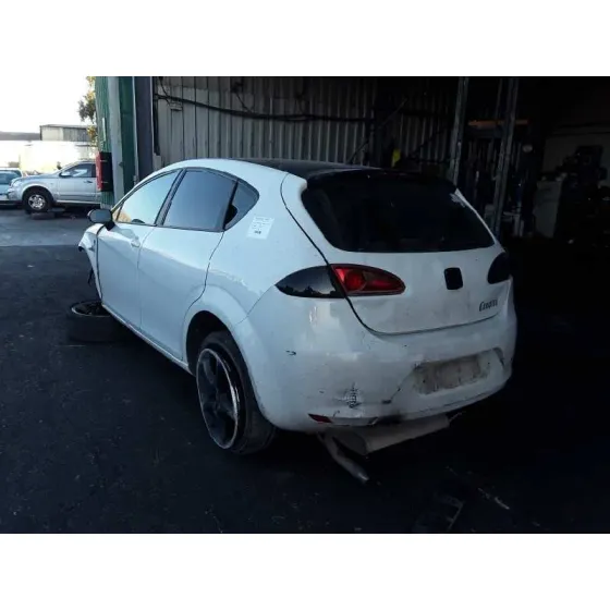 SEAT LEON (1P1) '2006 STYLANCE / STYLE BLANCO