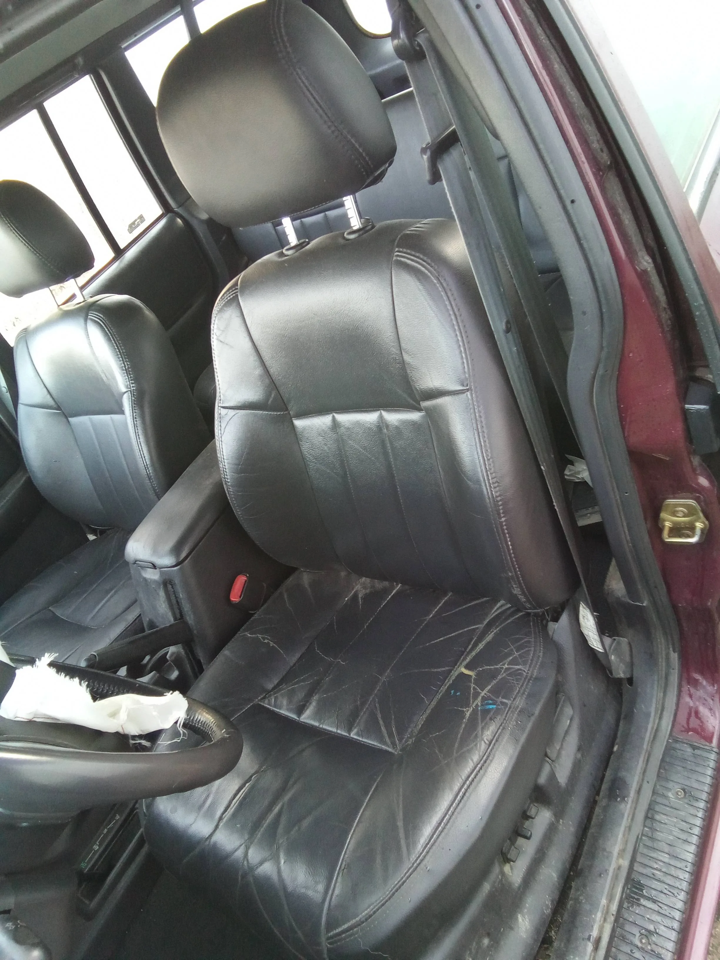 CHRYSLER JEEP CHEROKEE (XJ) '2001 2.5 TURBODIESEL GRANATE