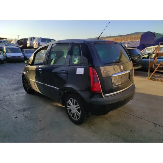 LANCIA MUSA (184) '2006 * MARRON OSCURO