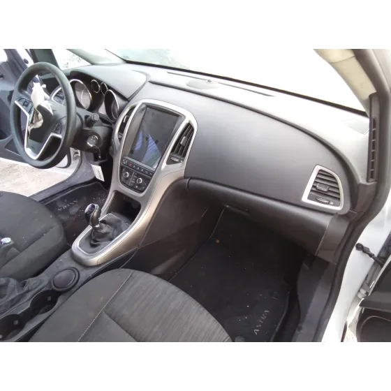 OPEL ASTRA J LIM. '2010 ENJOY BLANCO