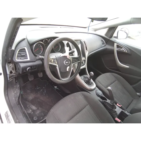 OPEL ASTRA J LIM. '2010 ENJOY BLANCO