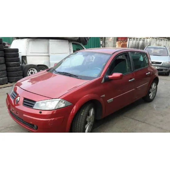 RENAULT MEGANE II BERLINA 5P '2003 1.6 CAT GRANATE
