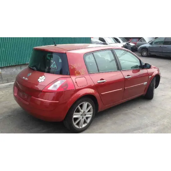 RENAULT MEGANE II BERLINA 5P '2003 1.6 CAT GRANATE