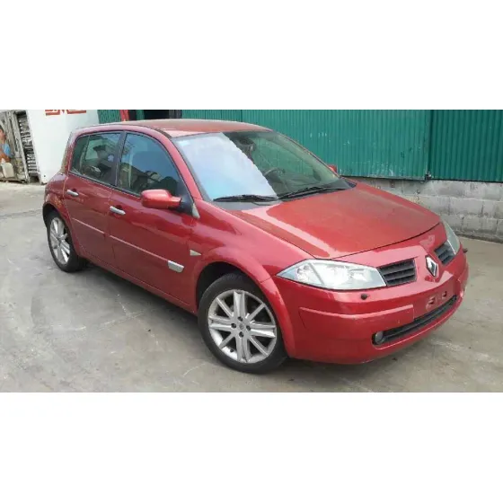RENAULT MEGANE II BERLINA 5P '2003 1.6 CAT GRANATE
