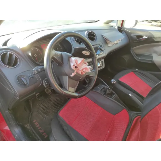 SEAT IBIZA ST (6J8) '2012 1.6 TDI ROJO
