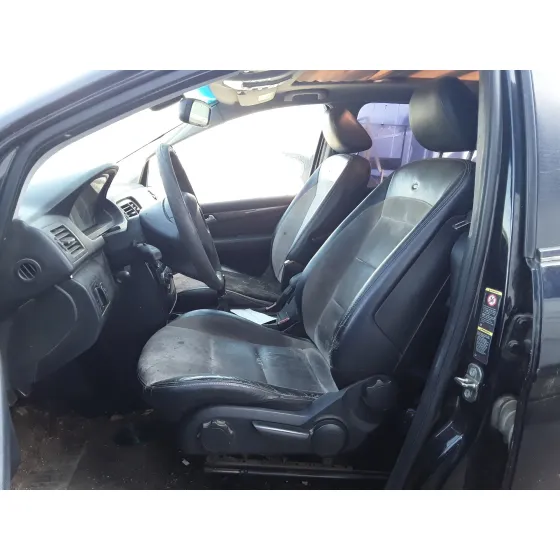 MERCEDES CLASE B (W245) '2005 * NEGRO