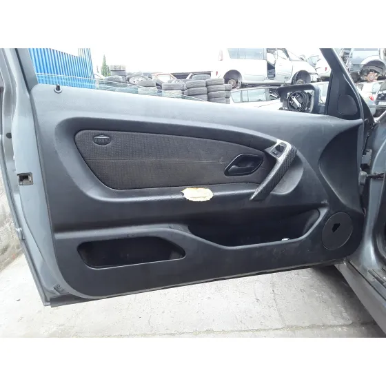 BMW SERIE 3 COMPACT (E46) '2004 *