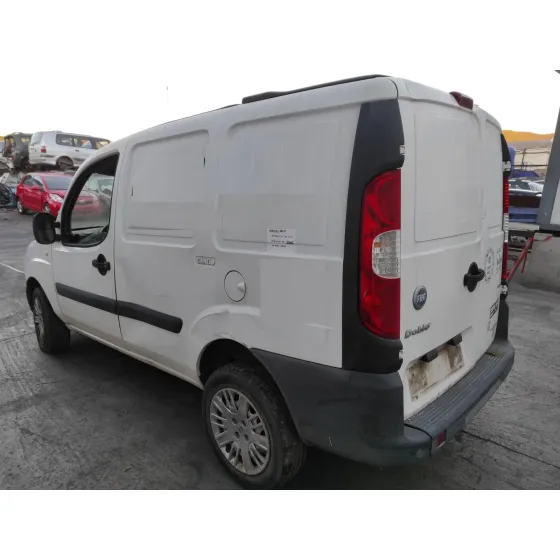 FIAT DOBLO (119) '2006 1.3 16V JTD CAT BLANCO