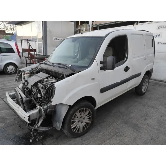 FIAT DOBLO (119) '2006 1.3 16V JTD CAT BLANCO