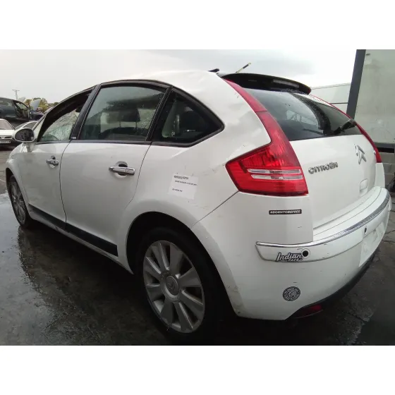 CITROEN C4 BERLINA '2006 EXCLUSIVE BLANCO