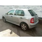 SKODA FABIA (6Y2/6Y3) SKODA FABIA (6Y2/6Y3) '2001 1.4 16V PLATA 2000