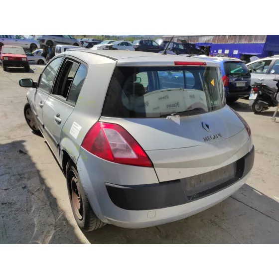 RENAULT MEGANE II BERLINA 5P '2003 1.9 DCI DIESEL PLATA