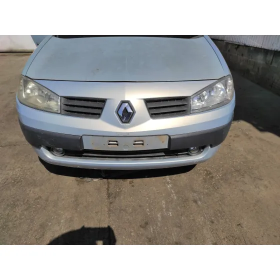 RENAULT MEGANE II BERLINA 5P '2003 1.9 DCI DIESEL PLATA