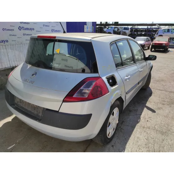 RENAULT MEGANE II BERLINA 5P '2003 1.9 DCI DIESEL PLATA