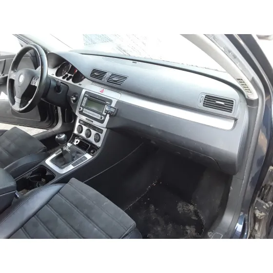 VOLKSWAGEN PASSAT BERLINA (3C2) '2009 2.0 TDI GRIS