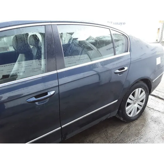VOLKSWAGEN PASSAT BERLINA (3C2) '2009 2.0 TDI GRIS