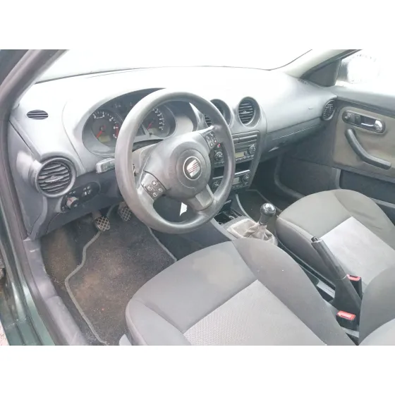Seat IBIZA III (6L1) 2002