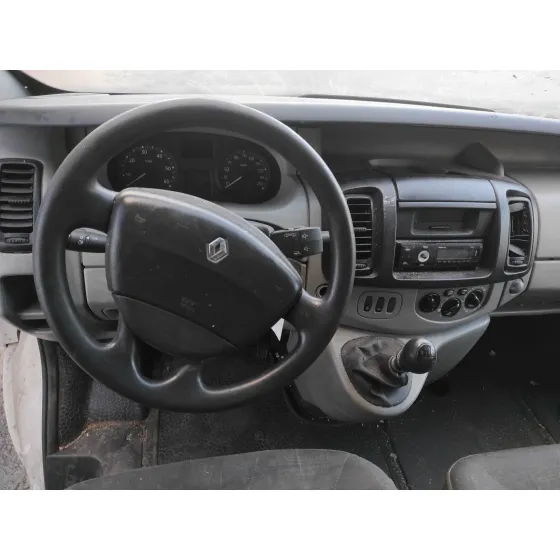 RENAULT TRAFIC CAJA CERRADA (AB 4.01) '2007 2.0 DCI DIESEL CAT BLANCO