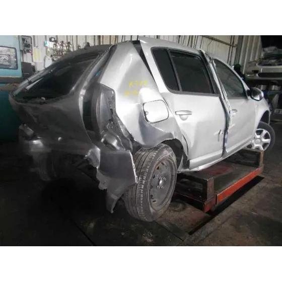 DACIA SANDERO '2011 1.5 DCI DIESEL FAP CAT PLATA