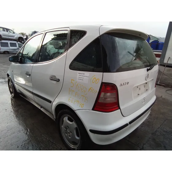 MERCEDES CLASE A (W168) '2000 1.7 CDI DIESEL CAT BLANCO