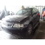 AUDI A3 (8L) '2003 1.6 AZUL